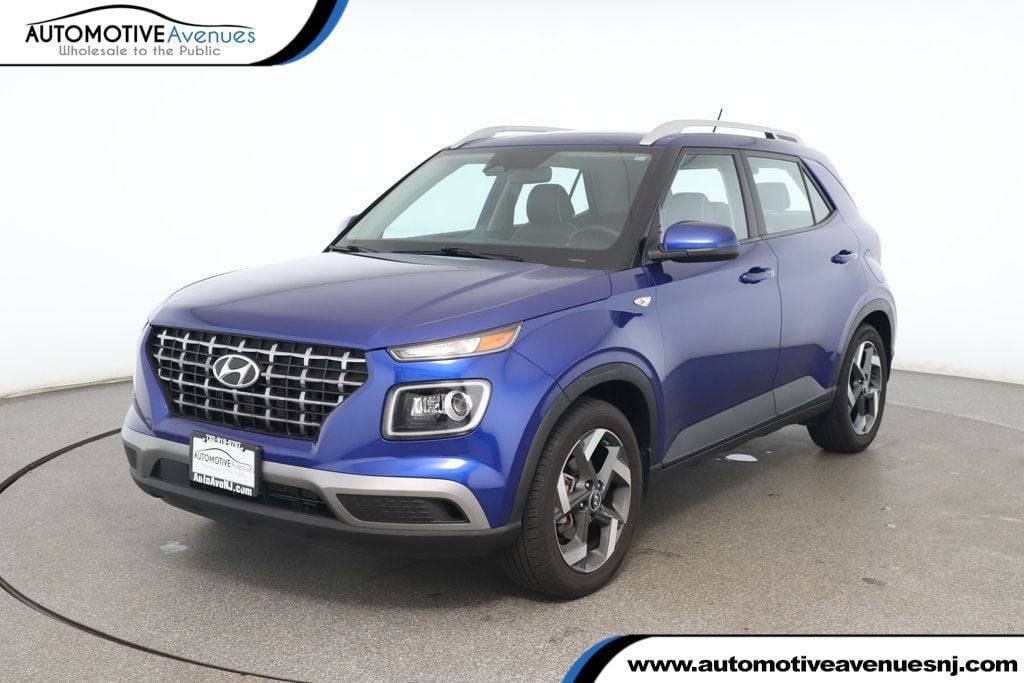 2023 Hyundai Venue Limited — SUV — 16,454 mi — Wall Township, NJ