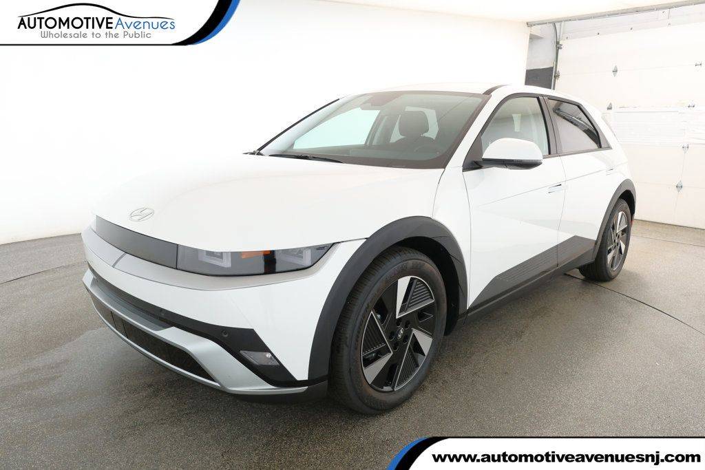 2025 Hyundai IONIQ 5 SE — SUV — 17 mi — Wall Township, NJ