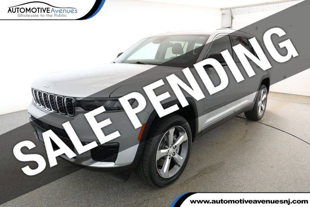 2022 Jeep Grand Cherokee Limited — SUV — 35,182 mi — Wall Township, NJ