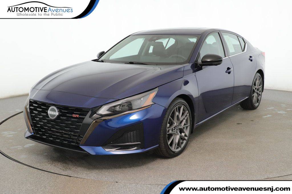 2023 Nissan Altima SR — Sedan — 17,418 mi — Wall Township, NJ