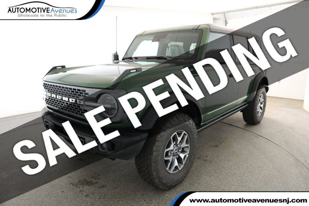 2023 Ford Bronco Base — SUV — 160 mi — Wall Township, NJ