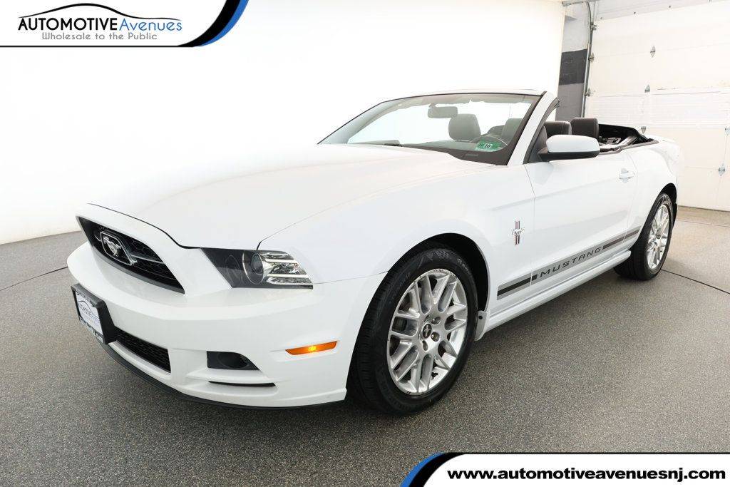 2014 Ford Mustang V6 Premium — Convertible — 71,808 mi — Wall Township, NJ