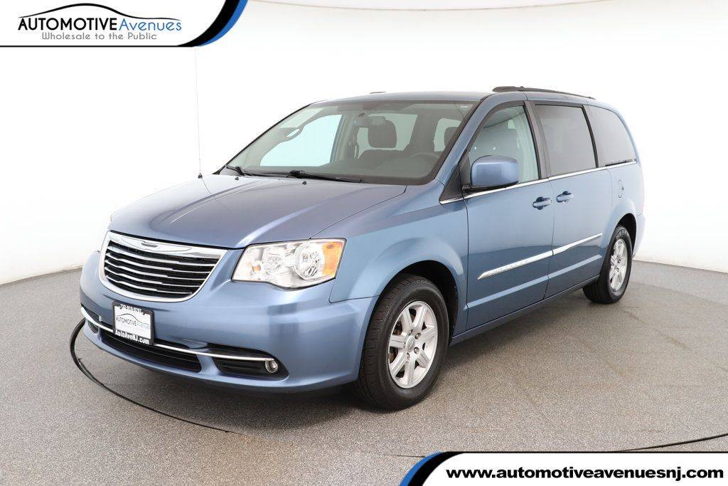 2011 Chrysler Town & Country Touring — Minivan — 62,237 mi — Wall Township, NJ