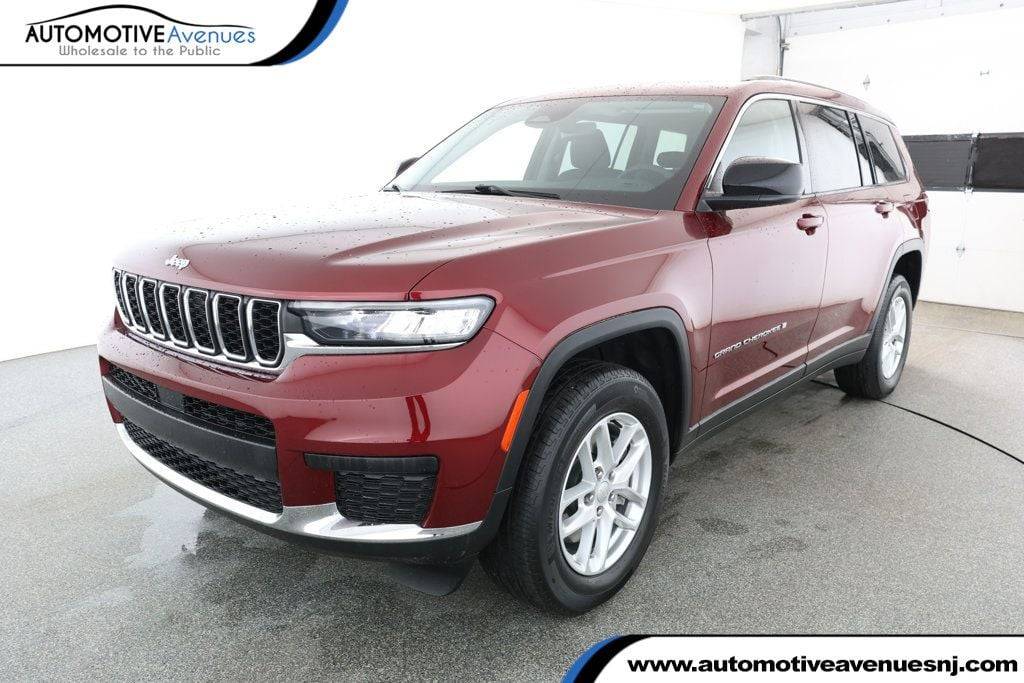 2023 Jeep Grand Cherokee Laredo — SUV — 40,759 mi — Wall Township, NJ