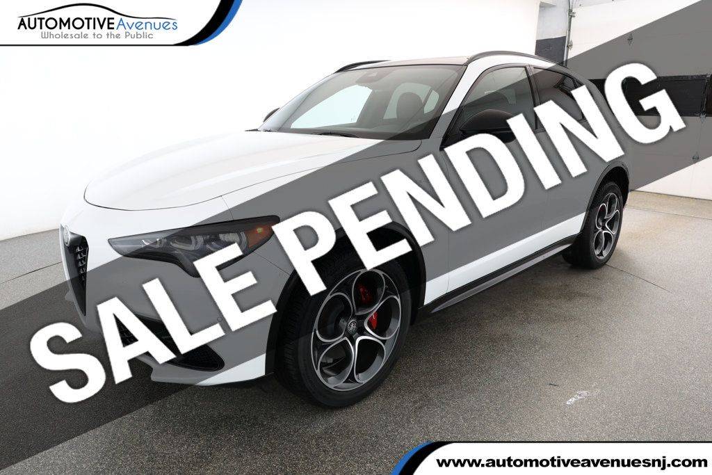 2024 Alfa Romeo Stelvio