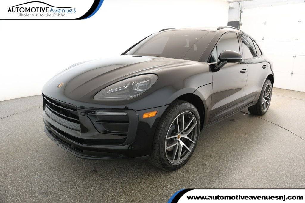 2022 Porsche Macan Standard — SUV — 24,220 mi — Wall Township, NJ