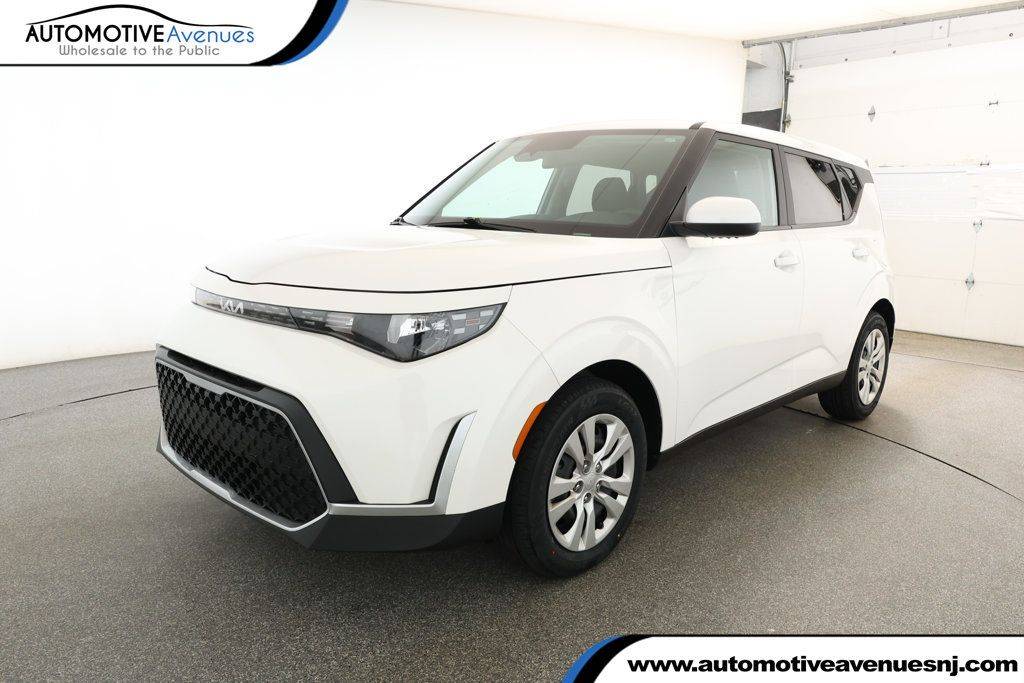 2023 Kia Soul LX — Hatchback — 605 mi — Wall Township, NJ