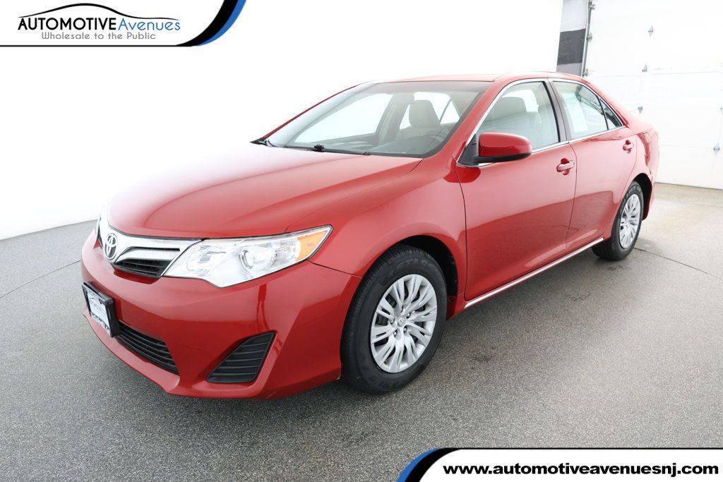 2013 Toyota Camry LE — Sedan — 13,547 mi — Wall Township, NJ