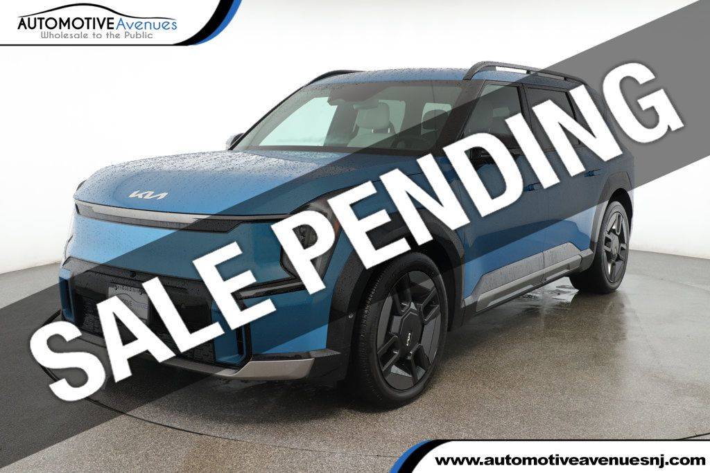 2024 Kia EV9 GT-Line — SUV — 4,170 mi — Wall Township, NJ