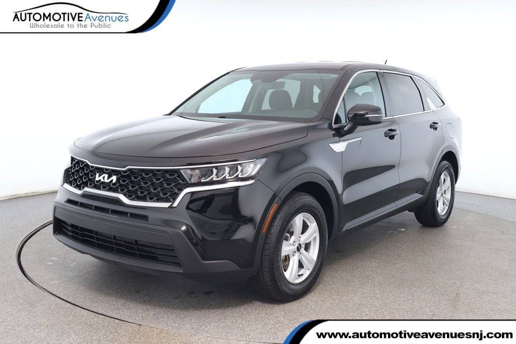2023 Kia Sorento LX — SUV — 14,404 mi — Wall Township, NJ