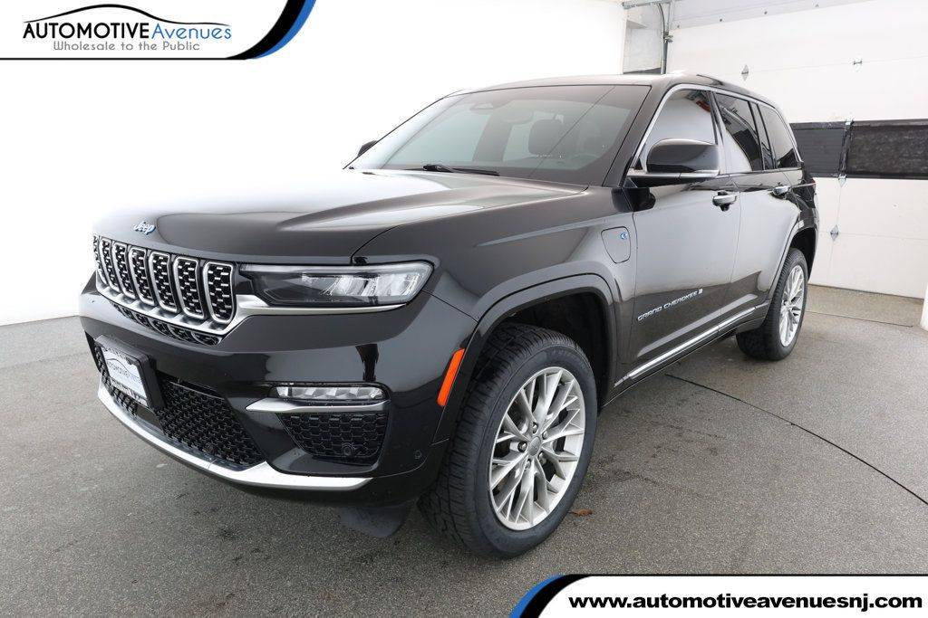 2023 Jeep Grand Cherokee Summit 4xe — SUV — 30,678 mi — Wall Township, NJ