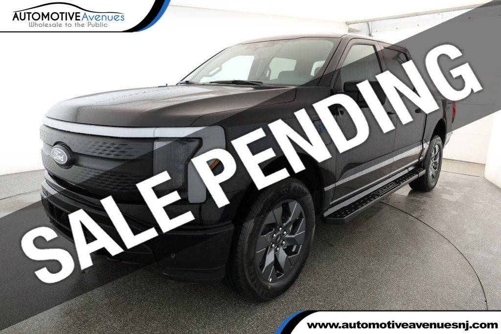 2025 Ford F-150 Lightning XLT — Pickup Truck — 41 mi — Wall Township, NJ