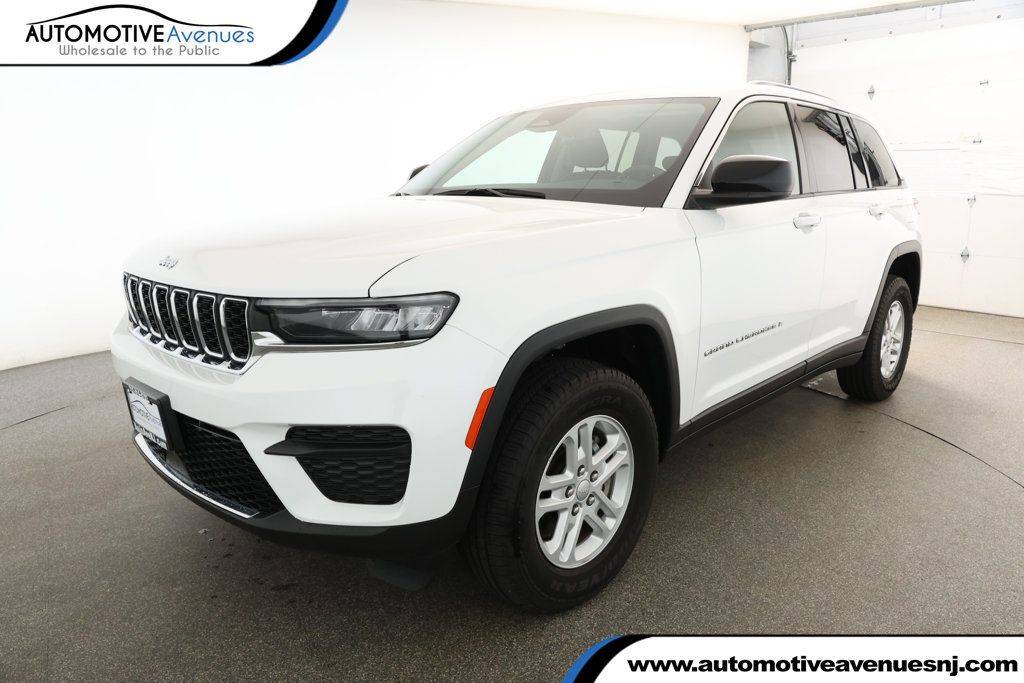 2023 Jeep Grand Cherokee Laredo — SUV — 15,086 mi — Wall Township, NJ