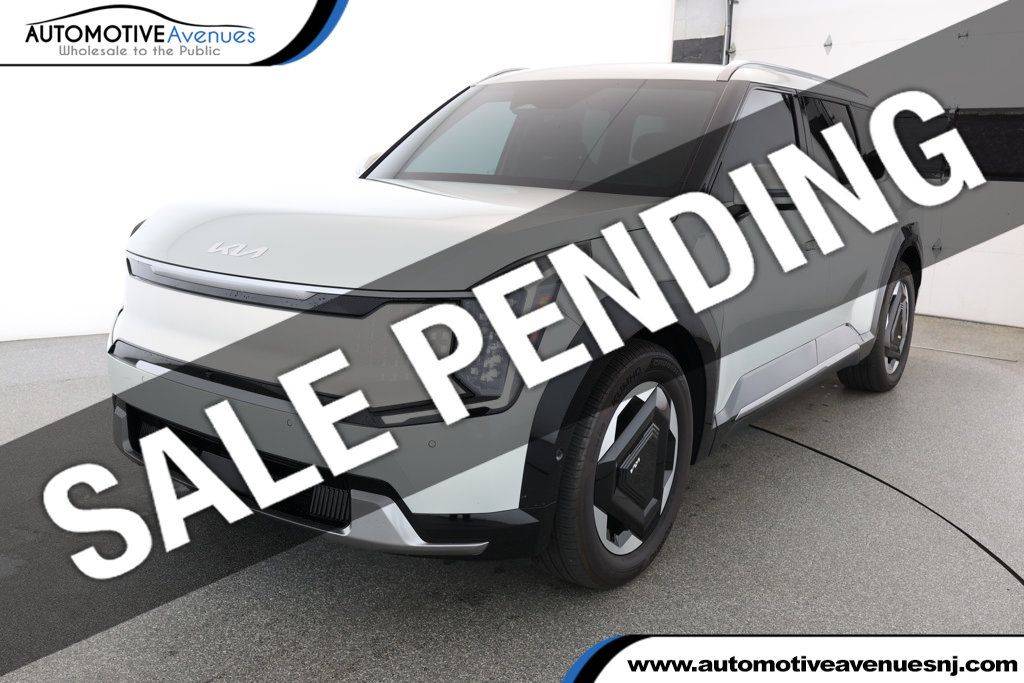 2024 Kia EV9 Land — SUV — 7,879 mi — Wall Township, NJ