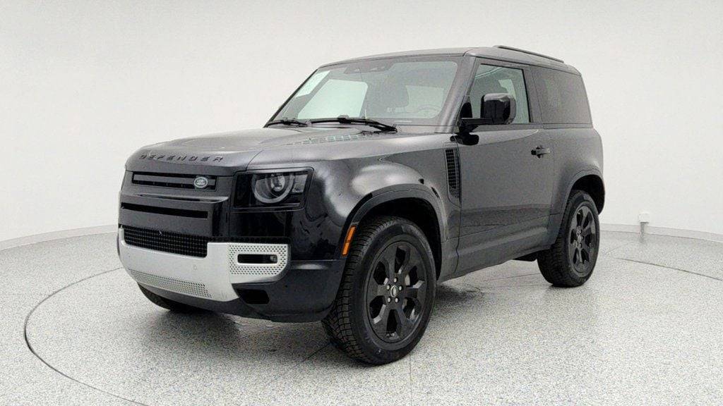 2023 Land Rover Defender SE