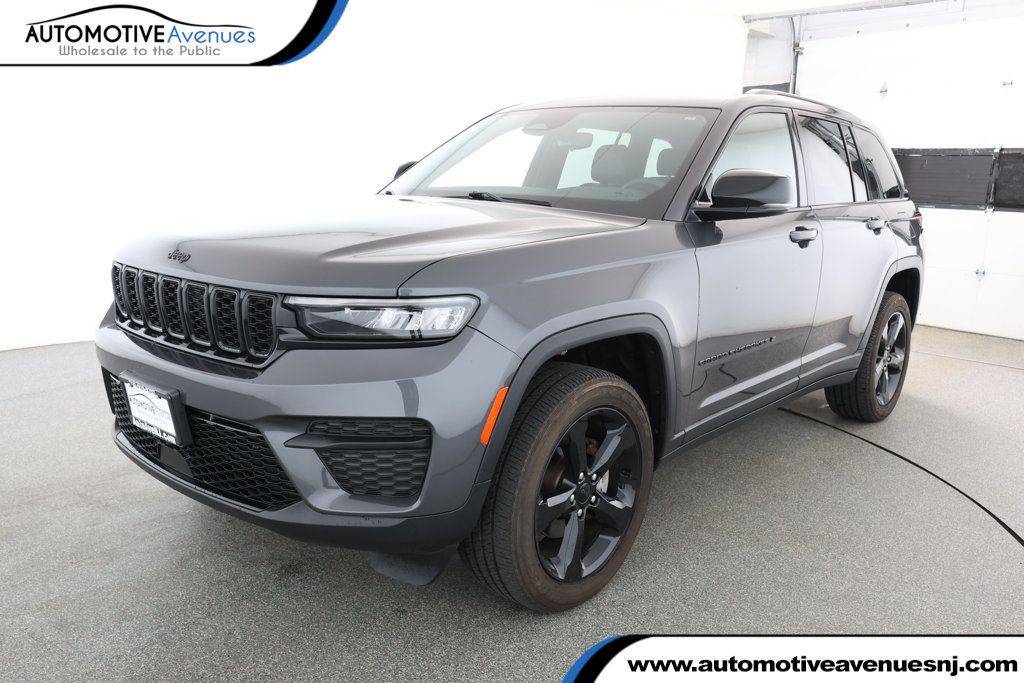 2023 Jeep Grand Cherokee Altitude — SUV — 18,493 mi — Wall Township, NJ