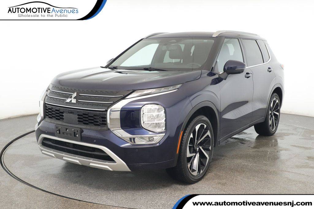 2022 Mitsubishi Outlander SEL Special Edition — SUV — 43,415 mi — Wall Township, NJ