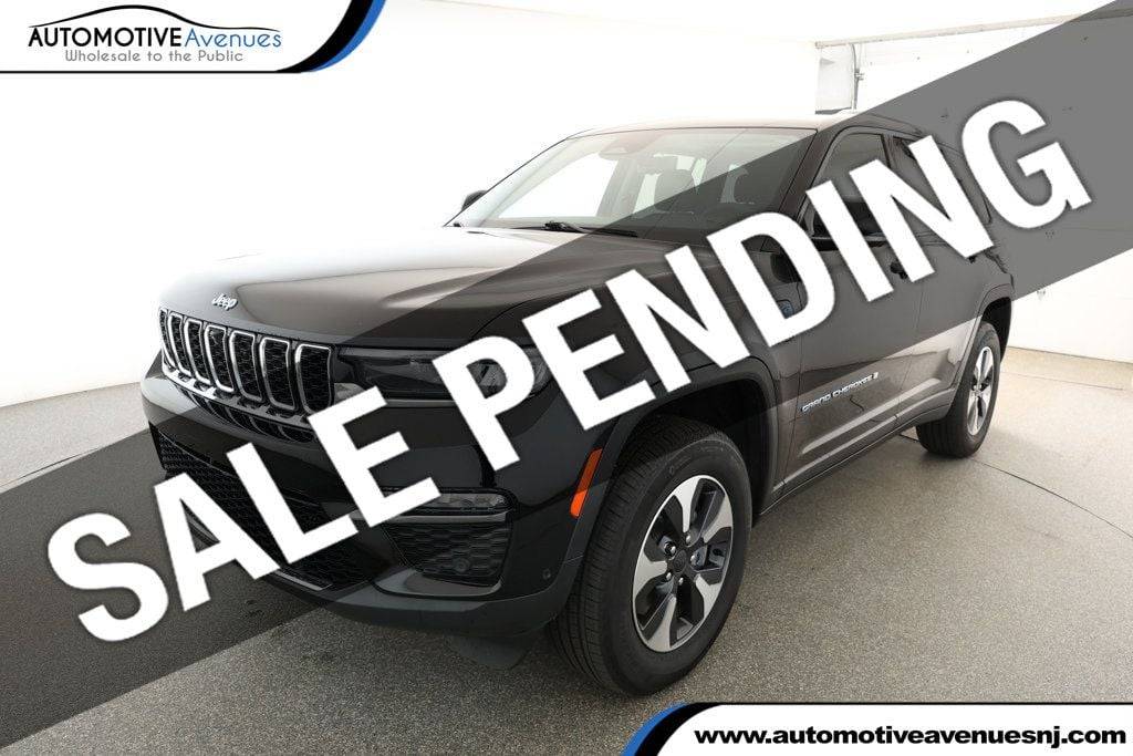 2023 Jeep Grand Cherokee 4xe — SUV — 17,870 mi — Wall Township, NJ