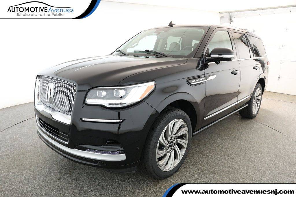 2022 Lincoln Navigator Reserve — SUV — 25,958 mi — Wall Township, NJ