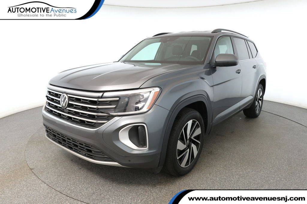 2024 Volkswagen Atlas SE with Technology — SUV — 22,570 mi — Wall Township, NJ