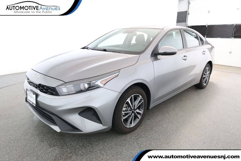 2023 Kia Forte LXS — Sedan — 17,639 mi — Wall Township, NJ