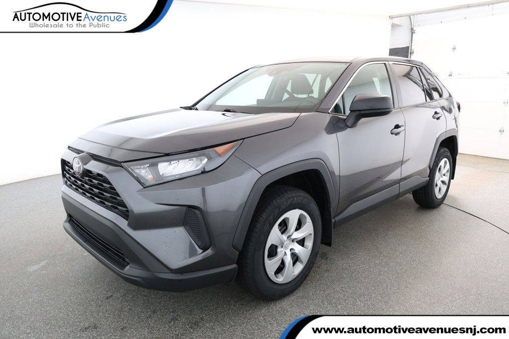 2022 Toyota RAV4 LE — SUV — 28,400 mi — Wall Township, NJ