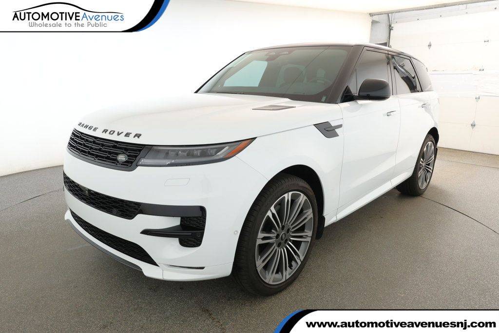 2024 Land Rover Range Rover Sport SE Dynamic — SUV — 5,471 mi — Wall Township, NJ
