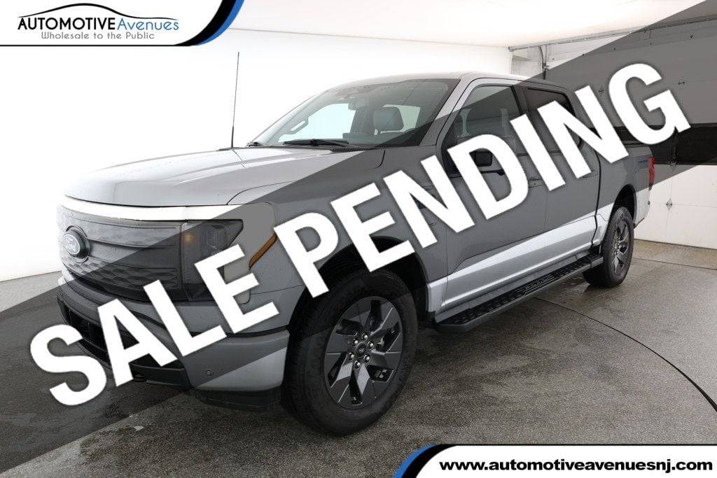 2024 Ford F-150 Lightning LARIAT — Pickup Truck — 10,208 mi — Wall Township, NJ