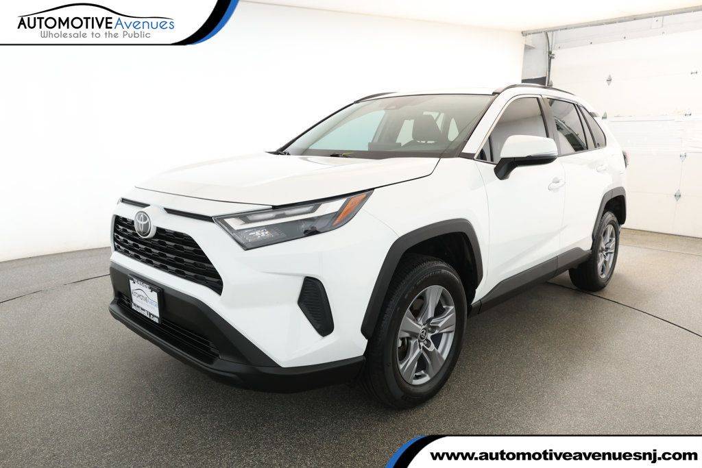 2022 Toyota RAV4 XLE — SUV — 20,125 mi — Wall Township, NJ