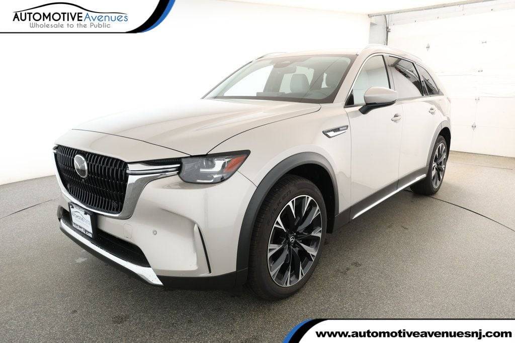 2025 Mazda CX-90 Plug-In Hybrid Premium Plus — SUV — 938 mi — Wall Township, NJ