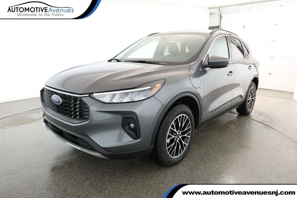 2025 Ford Escape Plug-In Hybrid — SUV — 25 mi — Wall Township, NJ