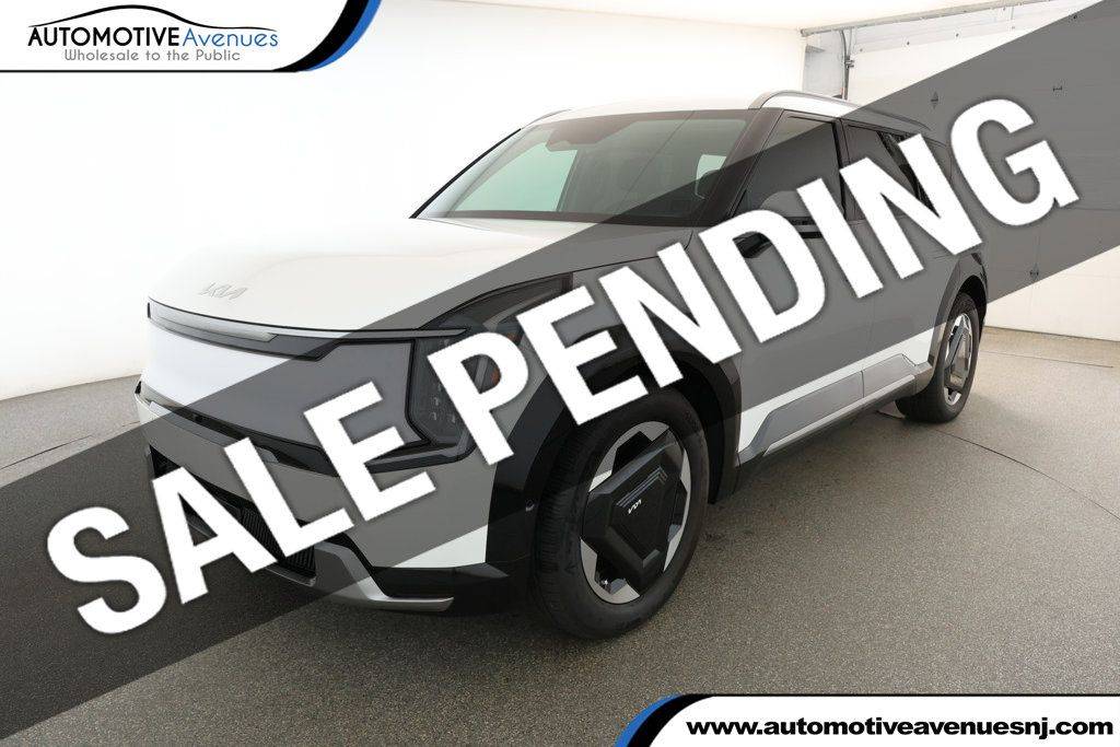 2024 Kia EV9 Land — SUV — 567 mi — Wall Township, NJ