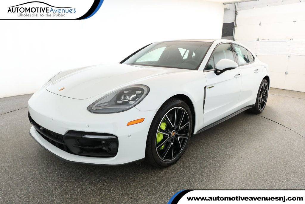 2023 Porsche Panamera 4 E-Hybrid Platinum Edition — Hatchback — 5,529 mi — Wall Township, NJ