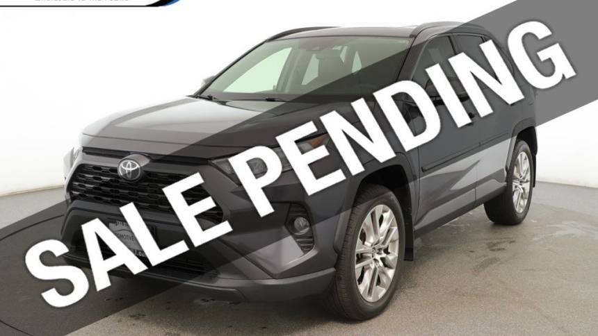 2019 Toyota RAV4 XLE Premium