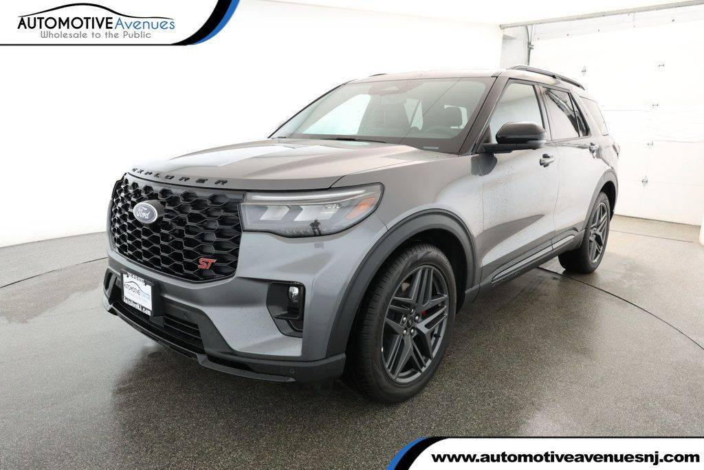 2025 Ford Explorer ST — SUV — 9 mi — Wall Township, NJ