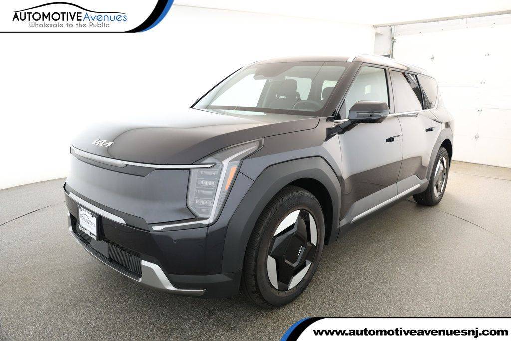 2025 Kia EV9 Wind — SUV — 10,876 mi — Wall Township, NJ