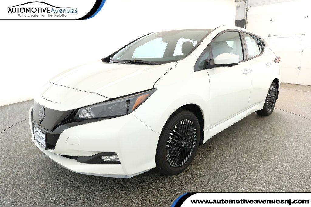 2025 Nissan LEAF SV PLUS — Hatchback — 1,614 mi — Wall Township, NJ
