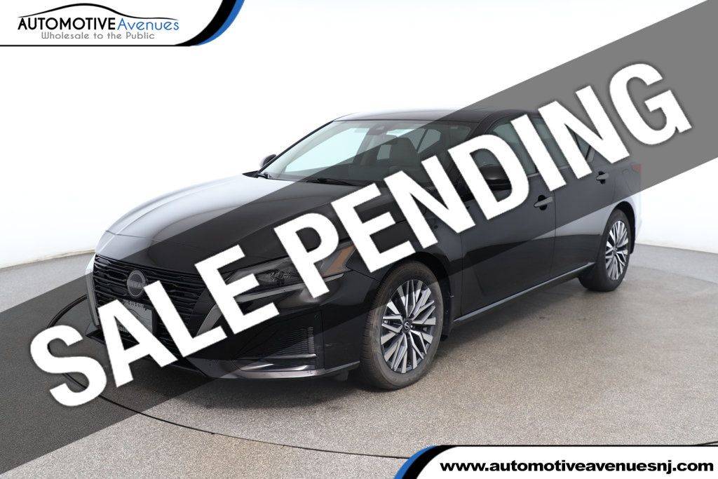2023 Nissan Altima SV — Sedan — 10,848 mi — Wall Township, NJ