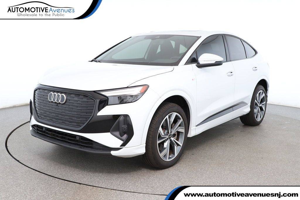 2024 Audi Q4 e-tron Premium — SUV — 7,094 mi — Wall Township, NJ