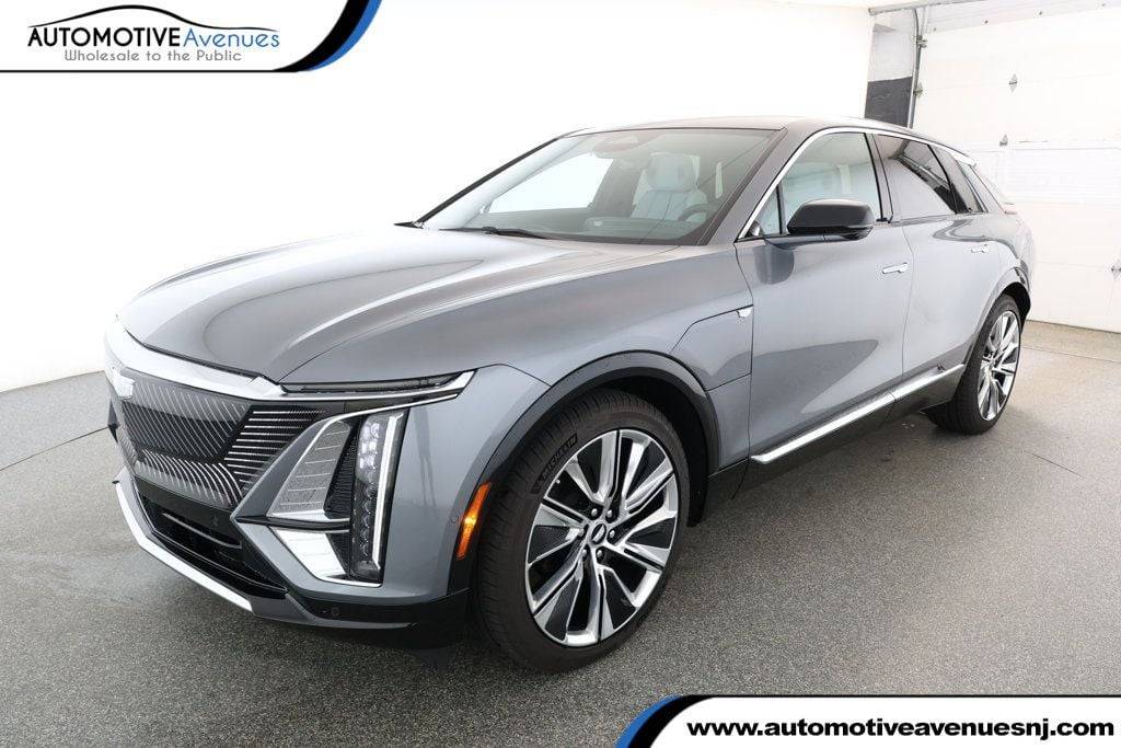 2023 Cadillac LYRIQ Luxury — SUV — 8,653 mi — Wall Township, NJ