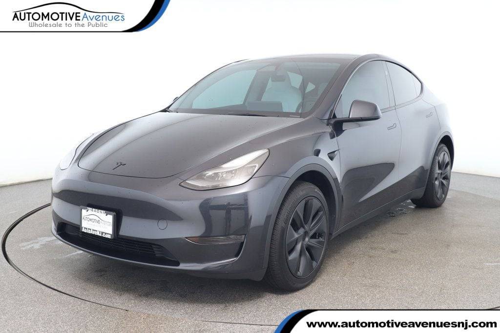 2024 Tesla Model Y Long Range — SUV — 21,262 mi — Wall Township, NJ