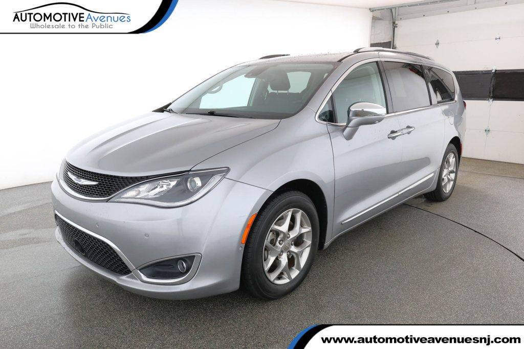 2018 Chrysler Pacifica Limited — Minivan — 61,028 mi — Wall Township, NJ