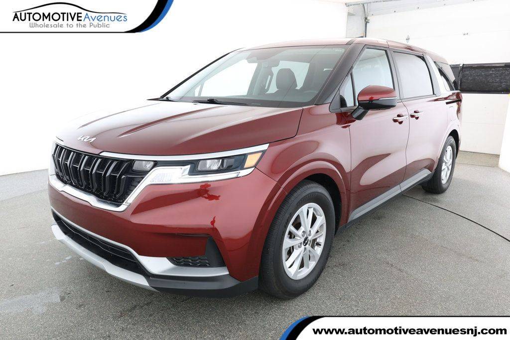 2022 Kia Carnival LXS — Minivan — 10,050 mi — Wall Township, NJ