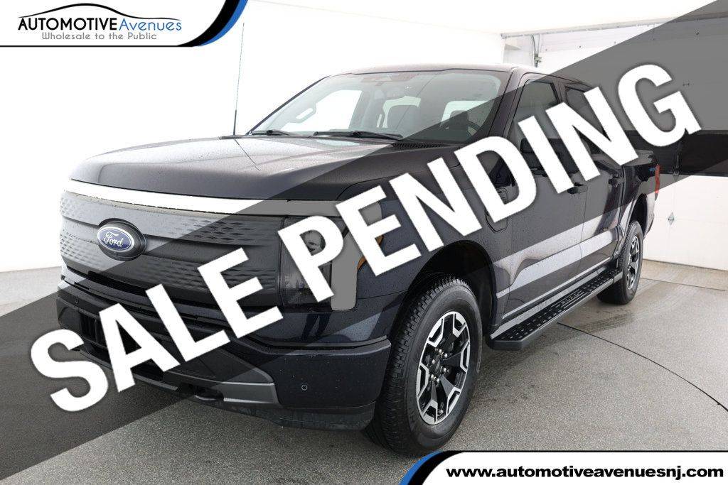 2023 Ford F-150 Lightning XLT — Pickup Truck — 14,975 mi — Wall Township, NJ