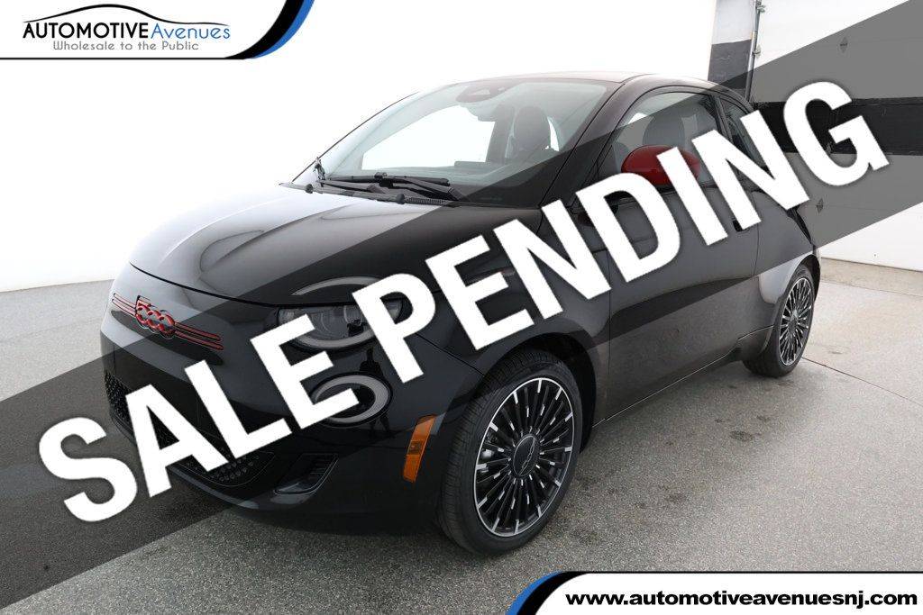 2024 FIAT 500e INSPI(RED) — Coupe — 1,746 mi — Wall Township, NJ