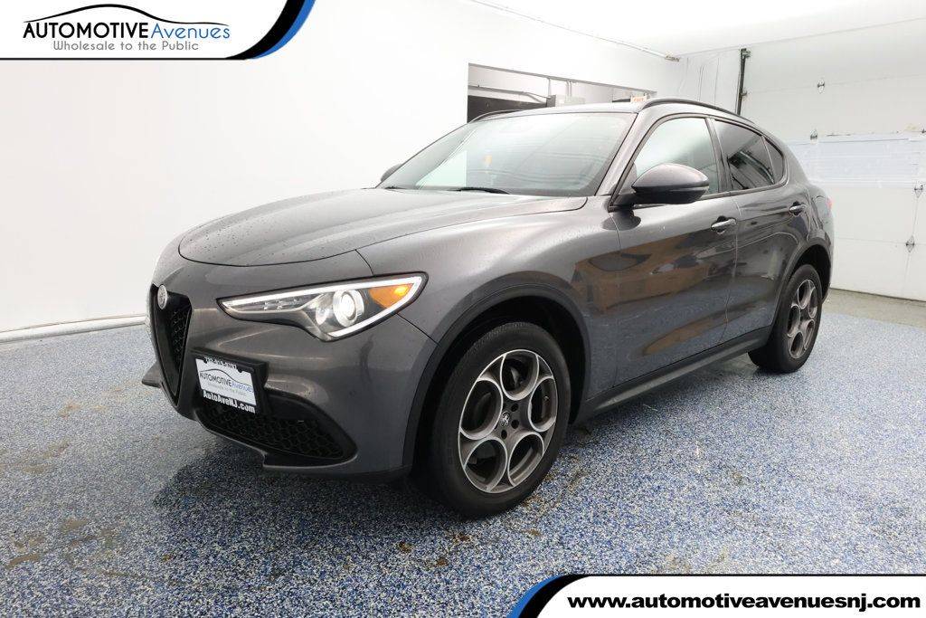 2022 Alfa Romeo Stelvio