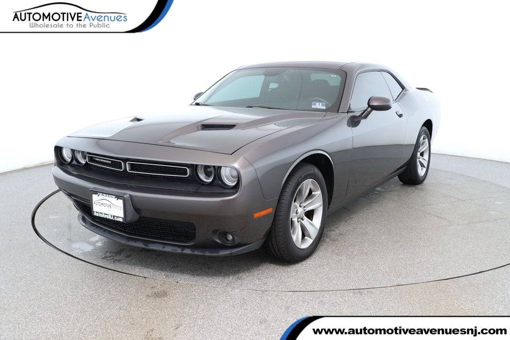 2015 Dodge Challenger SXT — Coupe — 77,511 mi — Wall Township, NJ