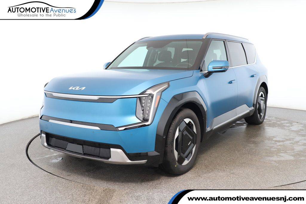 2024 Kia EV9 Land — SUV — 9,914 mi — Wall Township, NJ
