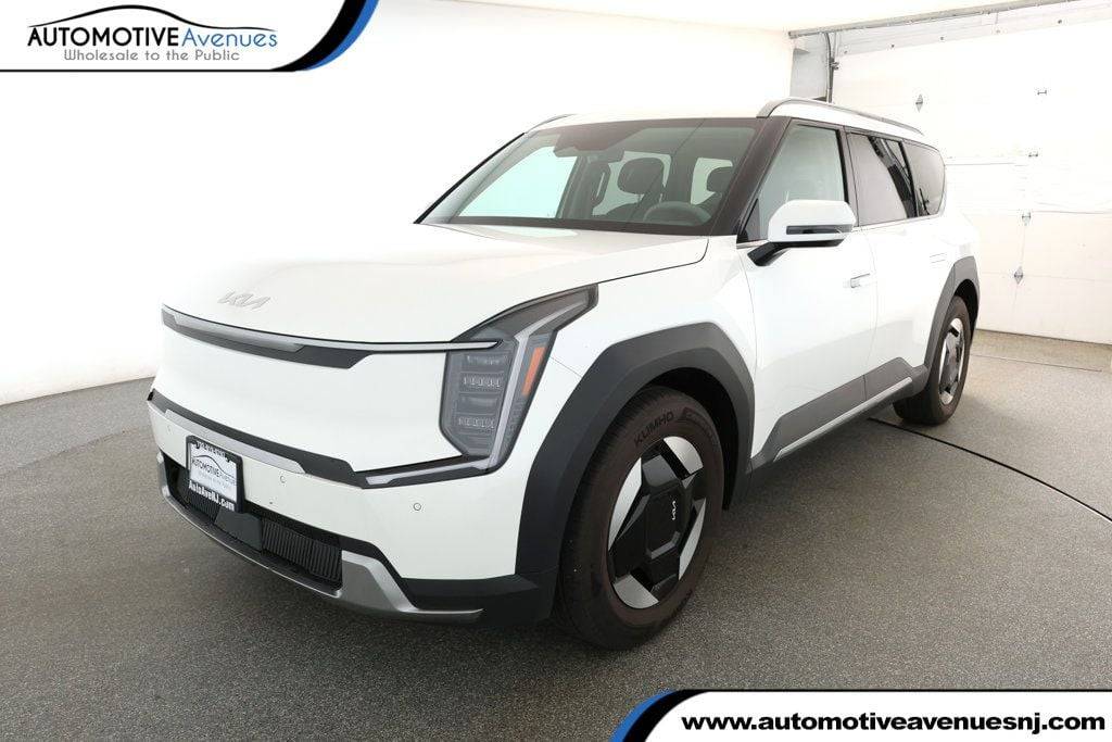 2024 Kia EV9 Wind — SUV — 3,333 mi — Wall Township, NJ