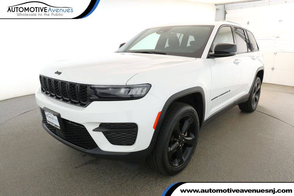 2023 Jeep Grand Cherokee Altitude — SUV — 14,939 mi — Wall Township, NJ